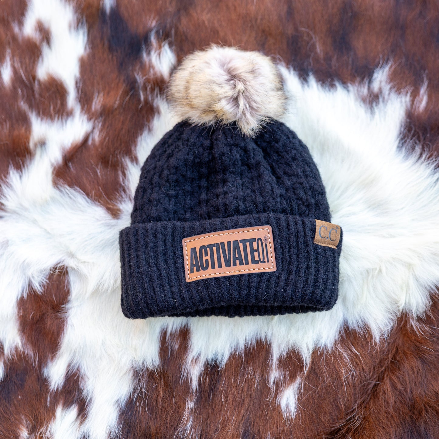 ActivateQi Thick Cream Pom Beanie